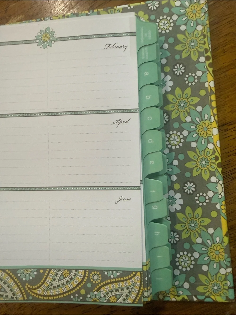 Vera Bradley Address Book in Lemon Parfait, NWoT